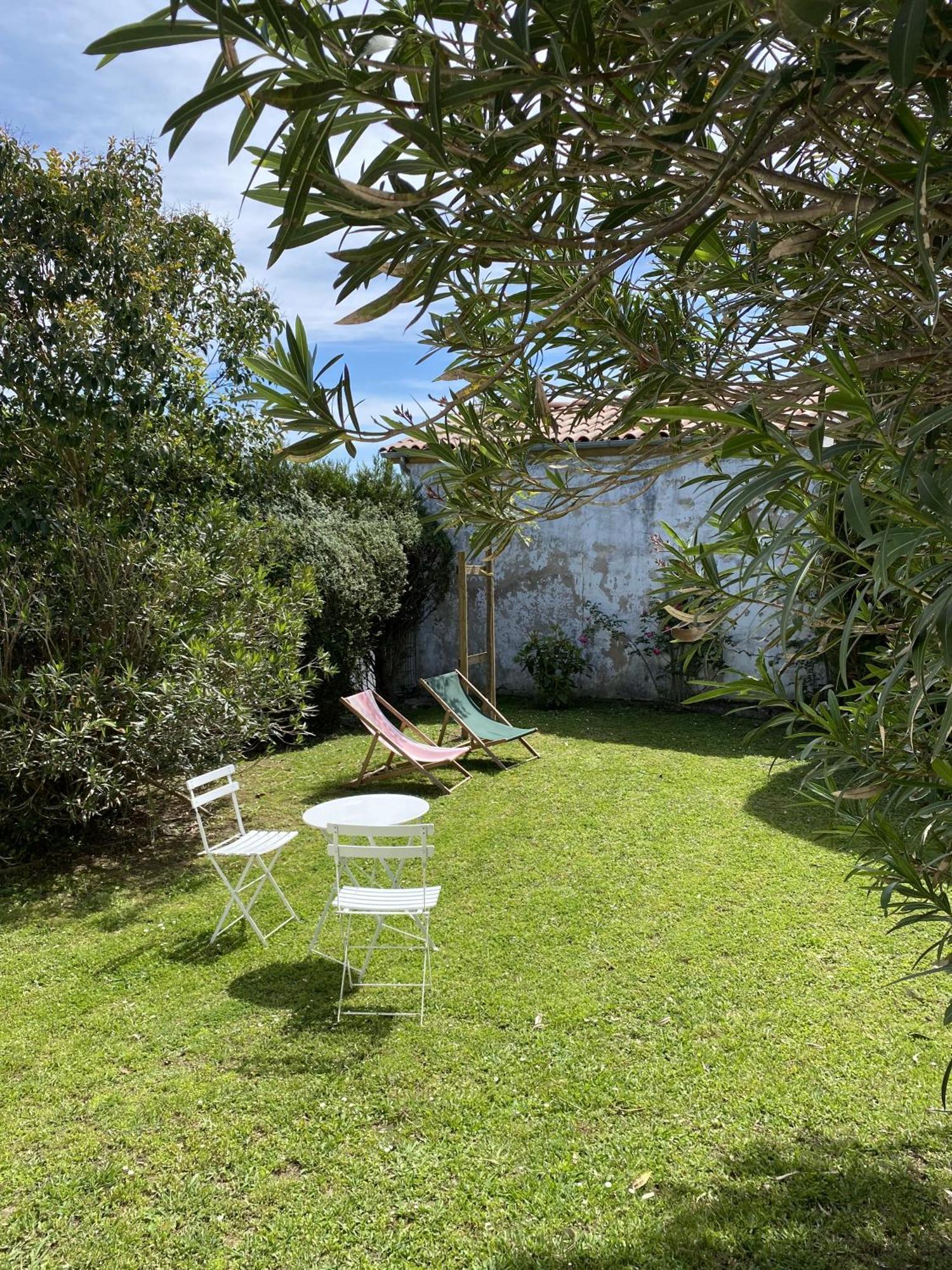 Calicho Bed and Breakfast Urrugne Εξωτερικό φωτογραφία